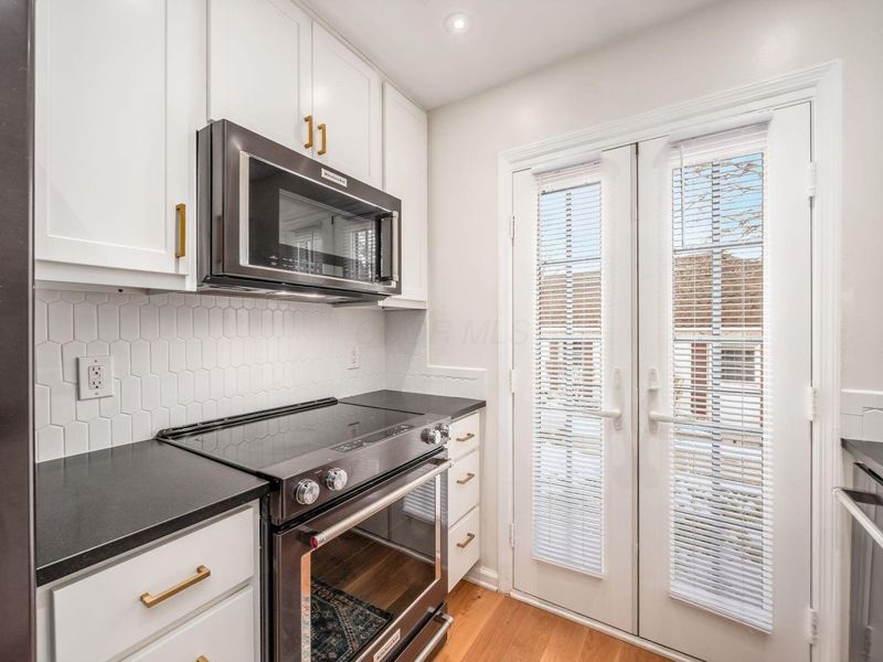 2824 Chateau Circle S, Unit 86, Columbus, OH 43221 Photo 13