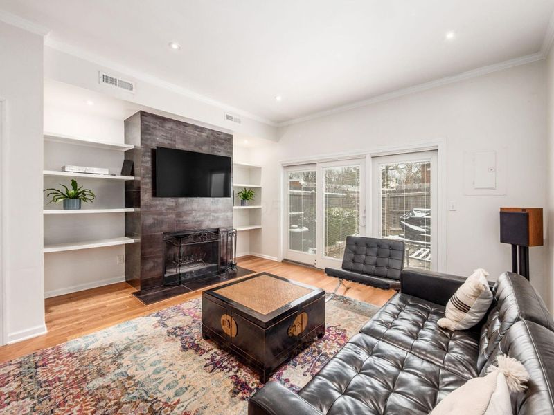 2824 Chateau Circle S, Unit 86, Columbus, OH 43221 Photo 19