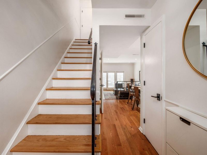 2824 Chateau Circle S, Unit 86, Columbus, OH 43221 Photo 5