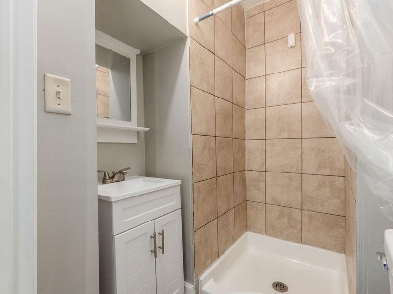 455 Johnson Street, Columbus, OH 43203 Photo 22