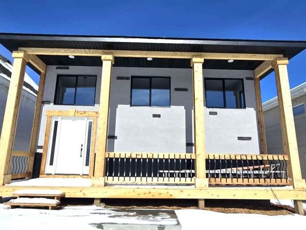 1319 Minnehaha Avenue E, North Saint Paul, MN 55106