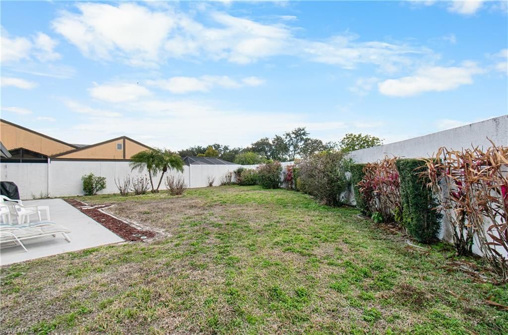 9777 Oakcrest Ct, Lehigh Acres, FL 33936 Photo