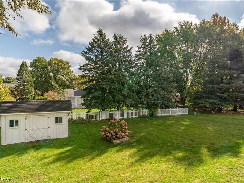 13152 Kaufman Avenue NW, Hartville, OH 44632 Photo 26