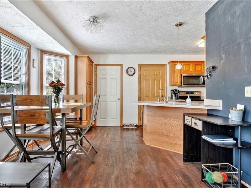 13152 Kaufman Avenue NW, Hartville, OH 44632 Photo 9