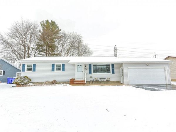 237 Harpington Drive, Rochester, NY 14624