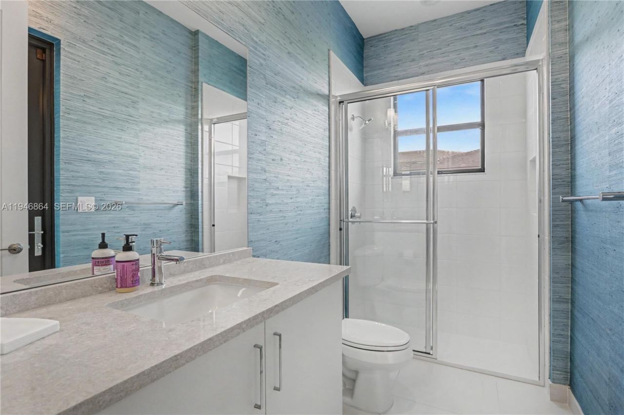 8371 Essex Country Club Dr, Boca Raton, FL 33434 Photo