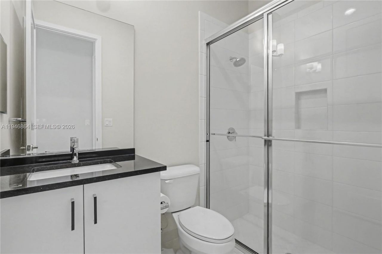 8371 Essex Country Club Dr, Boca Raton, FL 33434 Photo