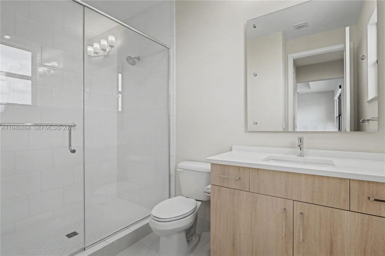 8371 Essex Country Club Dr, Boca Raton, FL 33434 Photo