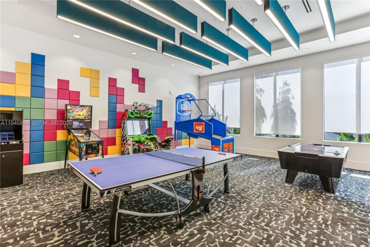 8371 Essex Country Club Dr, Boca Raton, FL 33434 Photo