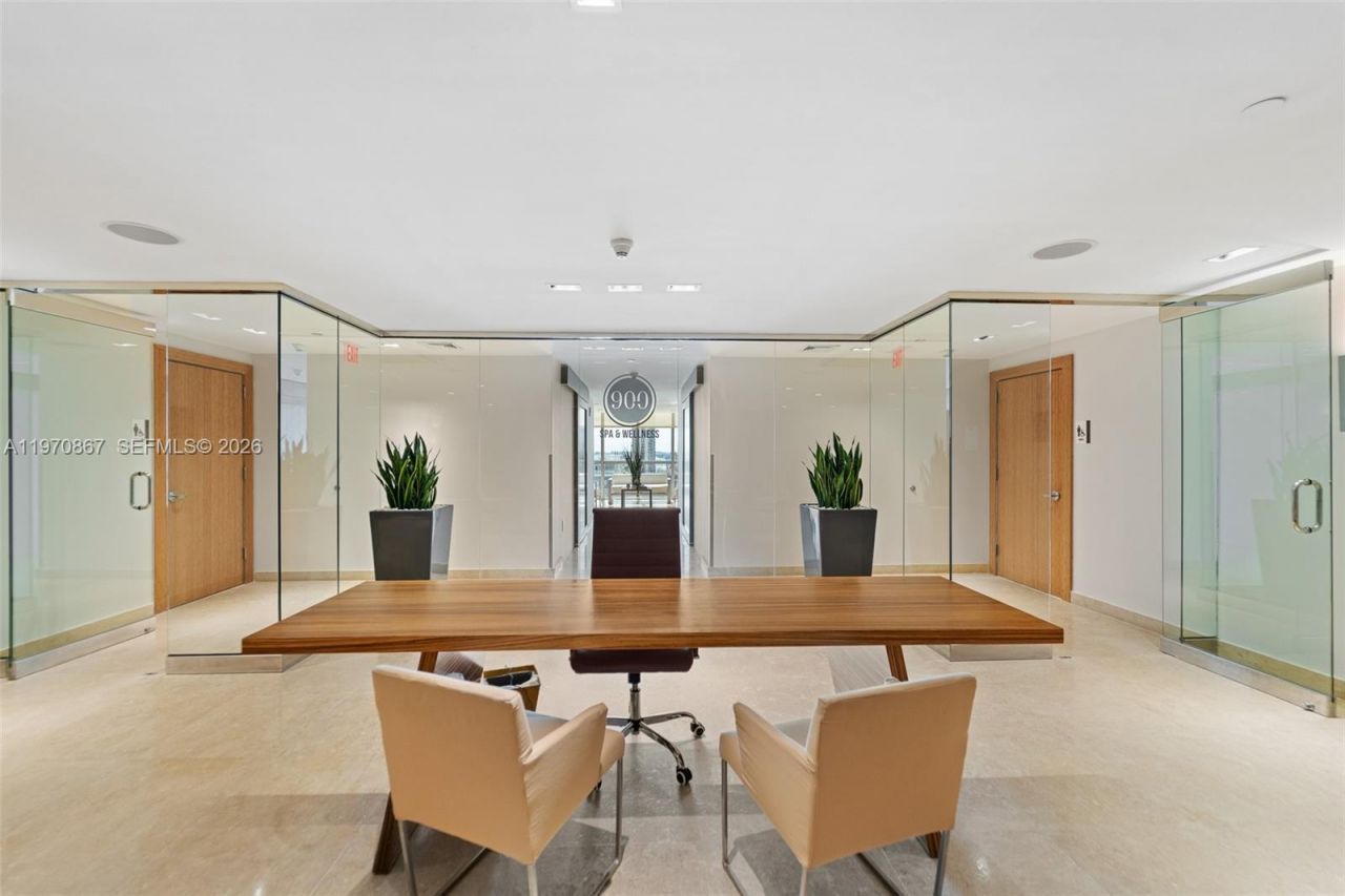 900 Biscayne Blvd , Unit 3110, Miami, FL 33132 Photo