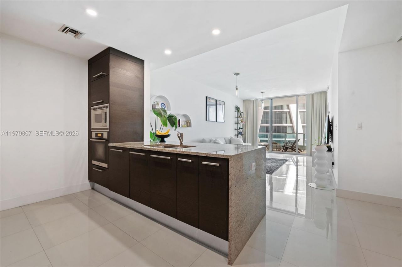 900 Biscayne Blvd , Unit 3110, Miami, FL 33132 Photo