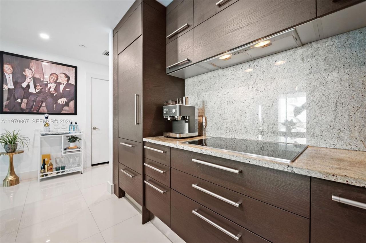 900 Biscayne Blvd , Unit 3110, Miami, FL 33132 Photo