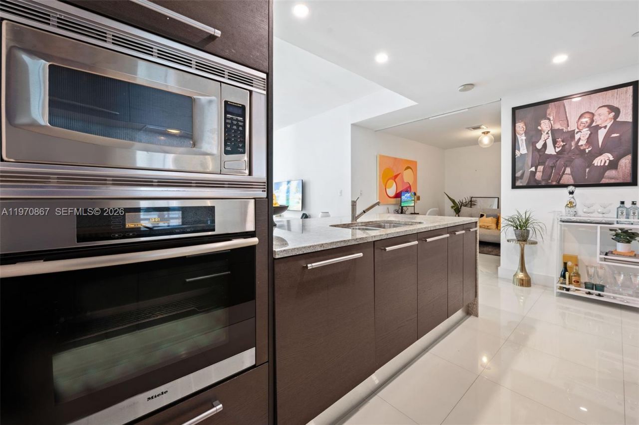 900 Biscayne Blvd , Unit 3110, Miami, FL 33132 Photo