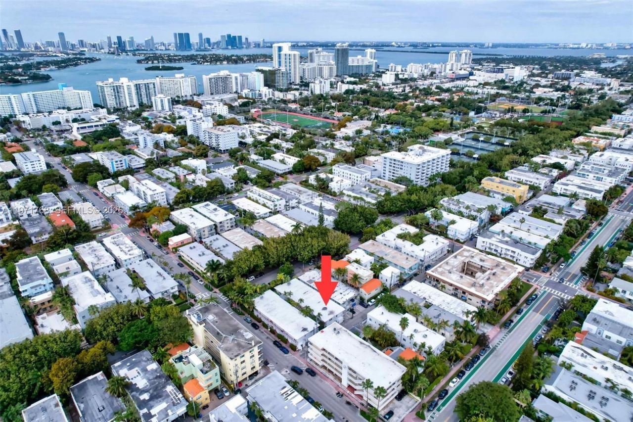 911 Meridian Ave, Unit 106, Miami Beach, FL 33139 Photo