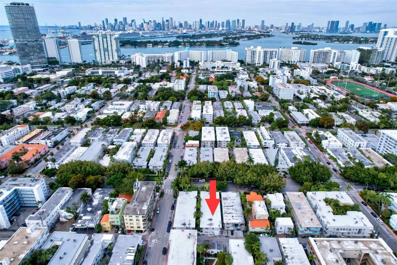 911 Meridian Ave, Unit 106, Miami Beach, FL 33139 Photo