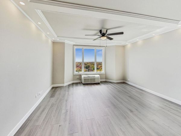 1 Renaissance Place , Unit 1220, Palatine, IL 60067