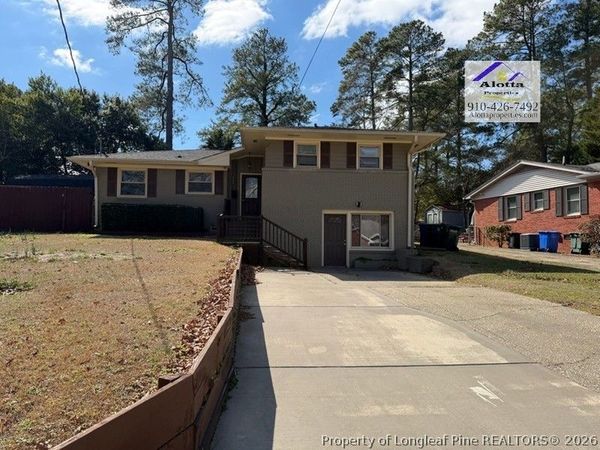 1817 McGougan Road, Fayetteville, NC 28303