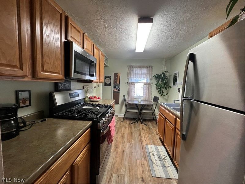 343 Morrison Avenue, Newton Falls, OH 44444 Photo 11