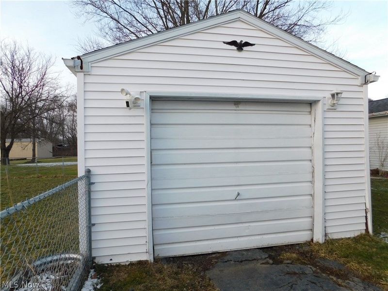 343 Morrison Avenue, Newton Falls, OH 44444 Photo 6