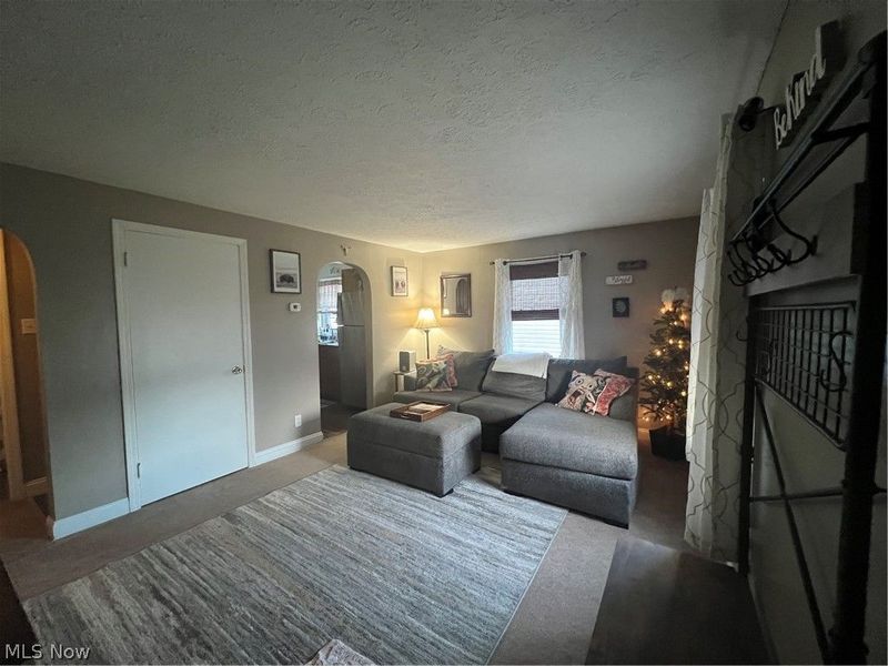 343 Morrison Avenue, Newton Falls, OH 44444 Photo 8