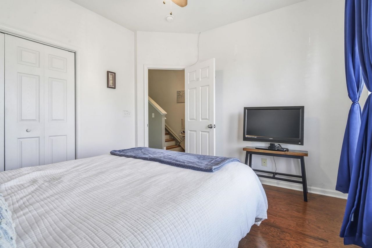 347 Castle Dr.  Photo 23