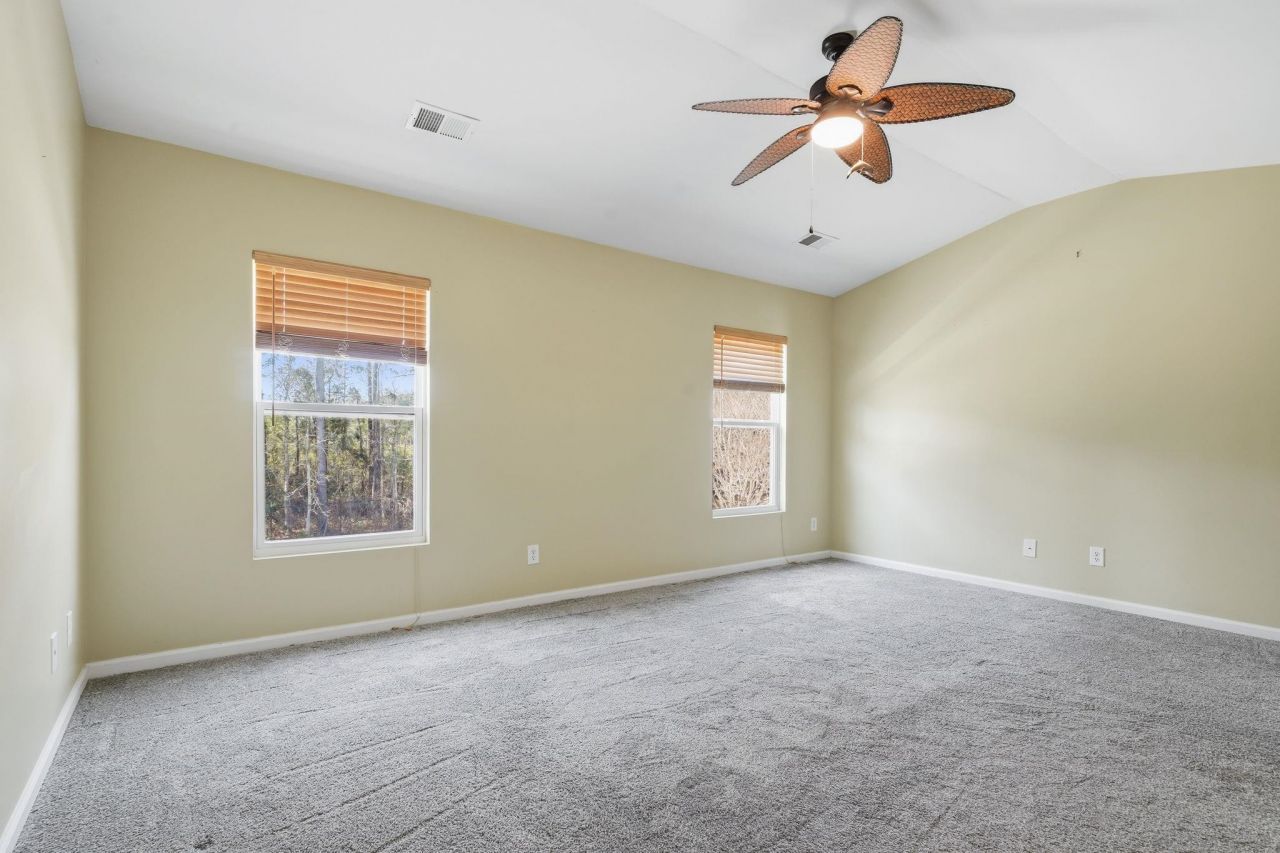 347 Castle Dr.  Photo 27