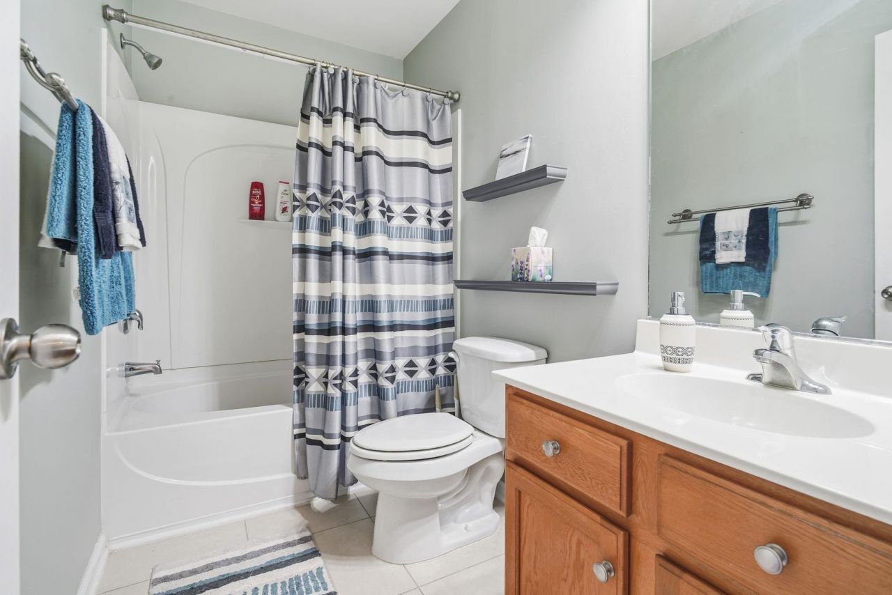 347 Castle Dr. Photo 34