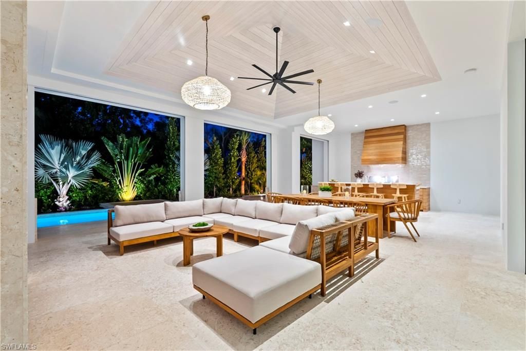 745 Pectin Rd, Naples, FL 34102 Photo