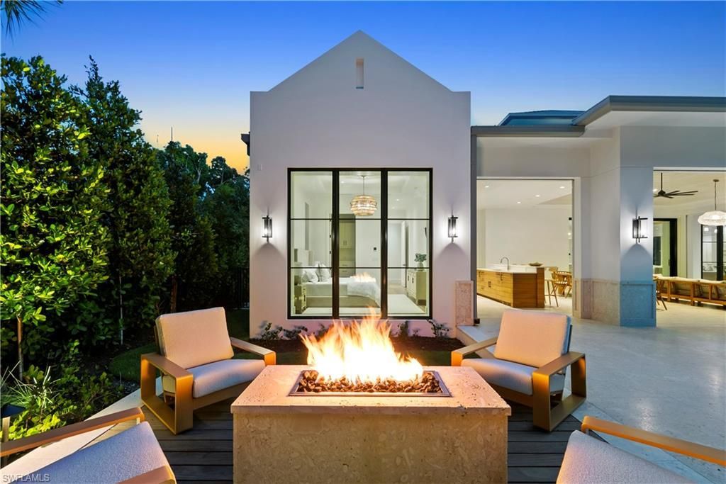 745 Pectin Rd, Naples, FL 34102 Photo