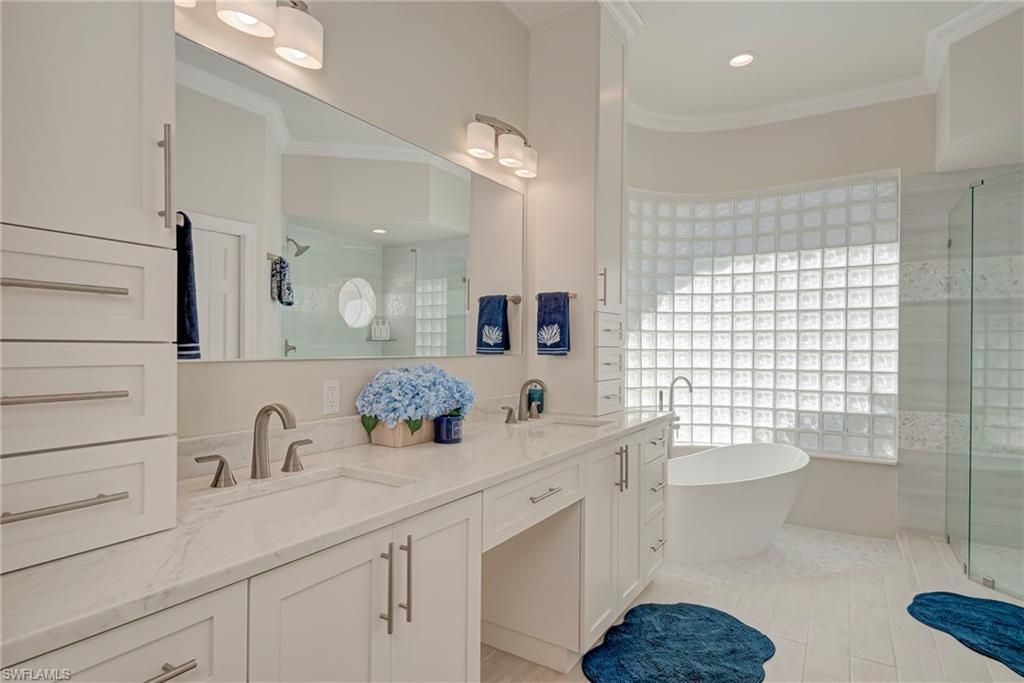 3320 Riviera Lakes Ct, Bonita Springs, FL 34134 Photo