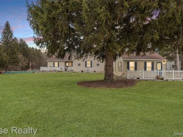 6473 Sheridan Road, Bridgeport Twp, MI 48601