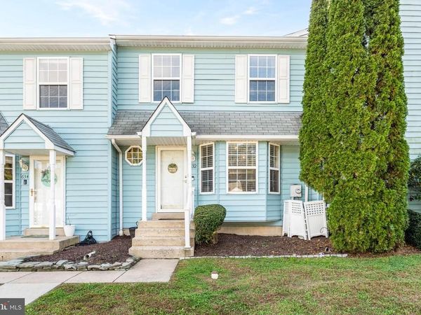 632 WOODGATE LANE, ASTON, PA 19014