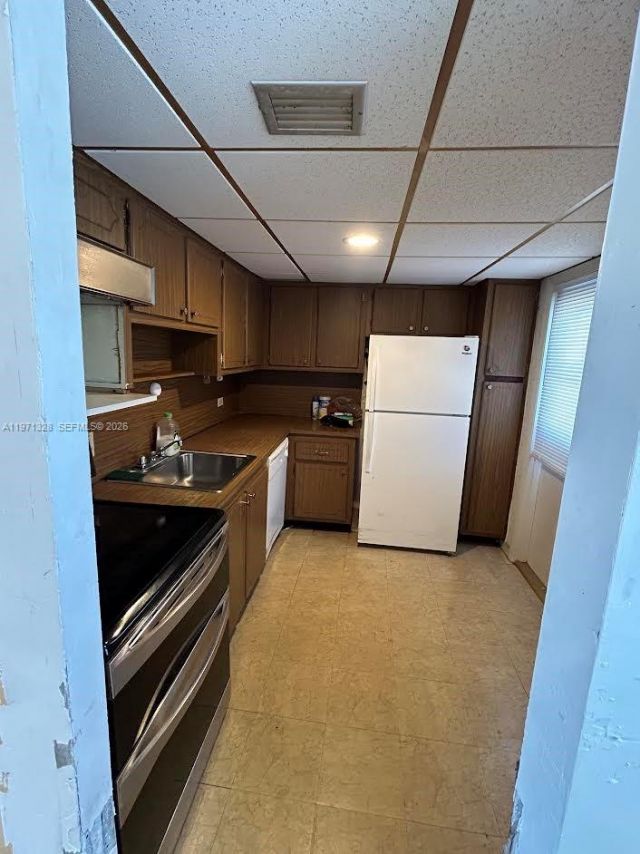 447 NE 195th St, Unit 414, Miami, FL 33179 Photo