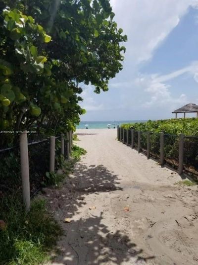 309 Crocus Ter , Unit 10, Hollywood, FL 33019 Photo