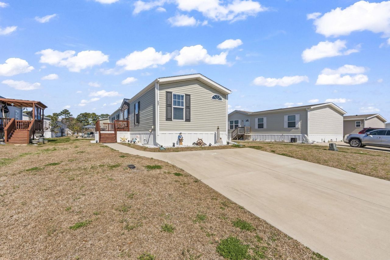 247 Air Stream Dr. Photo 24