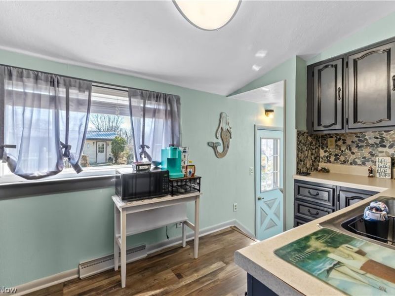 136 Minnesota Avenue, Ashtabula, OH 44004 Photo 11