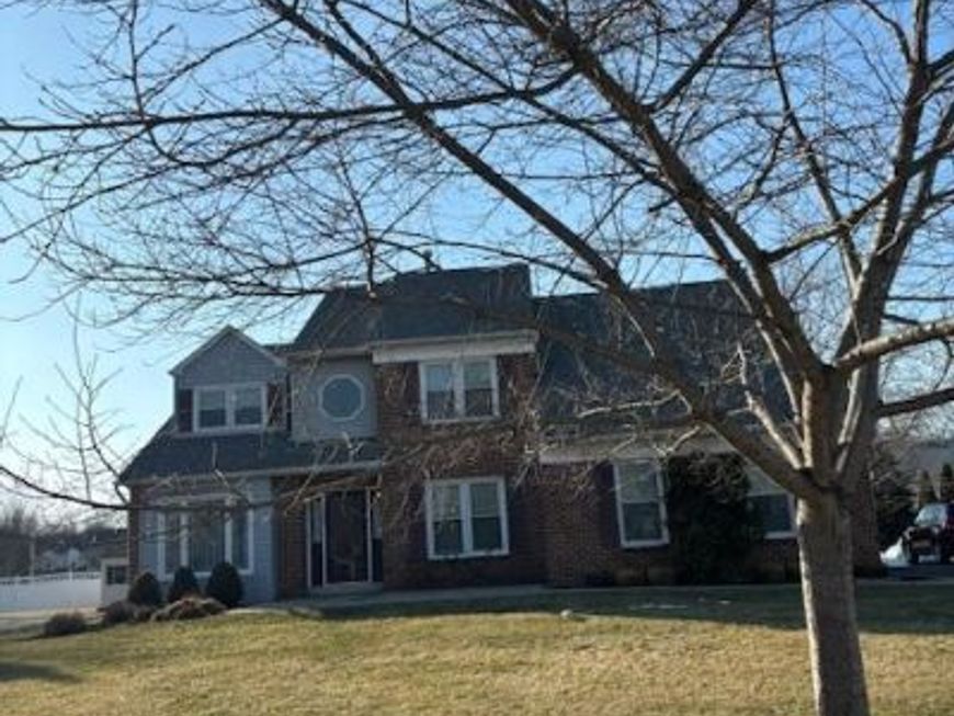 327 Sonnet Lane, Collegeville, PA 19426 Main Photo