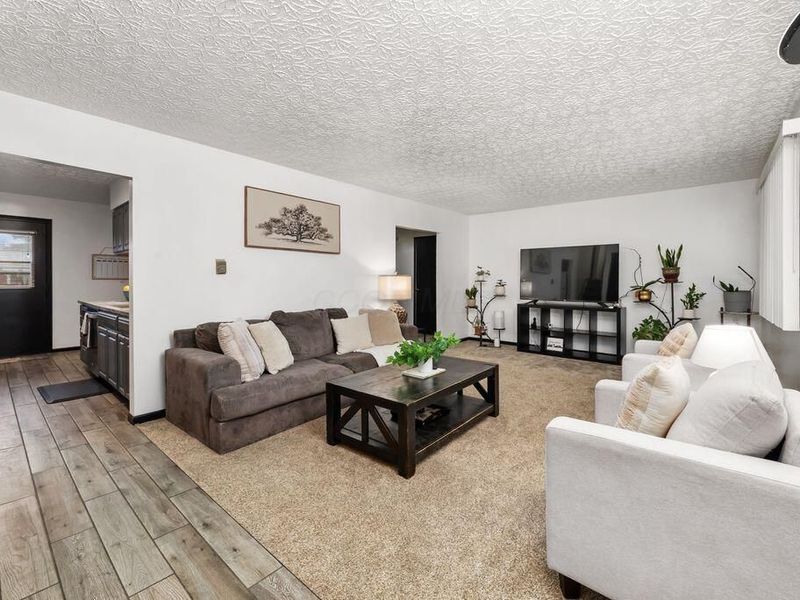 291 Wendell Road SW, Etna, OH 43068 Photo 4