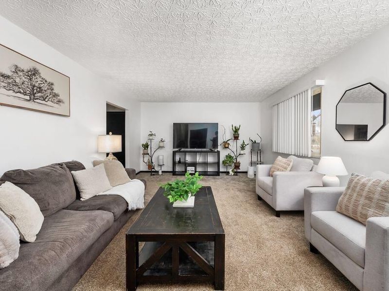 291 Wendell Road SW, Etna, OH 43068 Photo 6