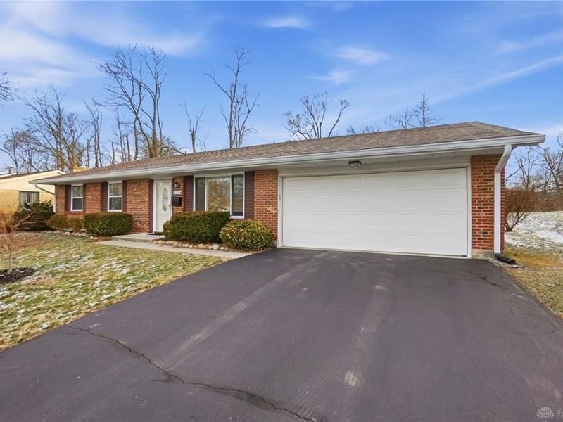 6296 Blossom Park Drive, Dayton, OH 45449 Photo 2