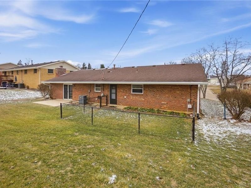 6296 Blossom Park Drive, Dayton, OH 45449 Photo 25