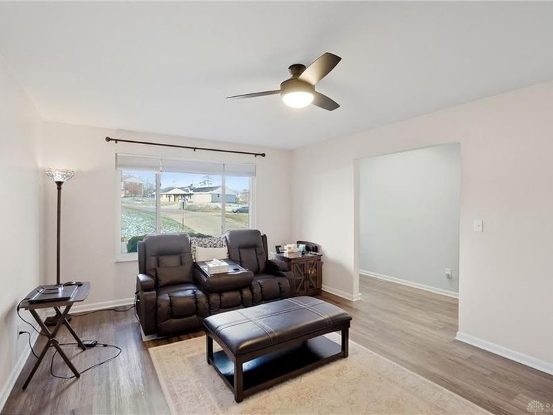 6296 Blossom Park Drive, Dayton, OH 45449 Photo 6