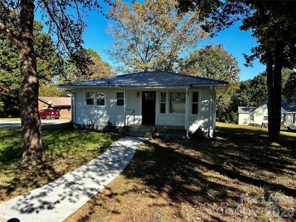 1013 Eleanor Drive, Lexington, NC 27295