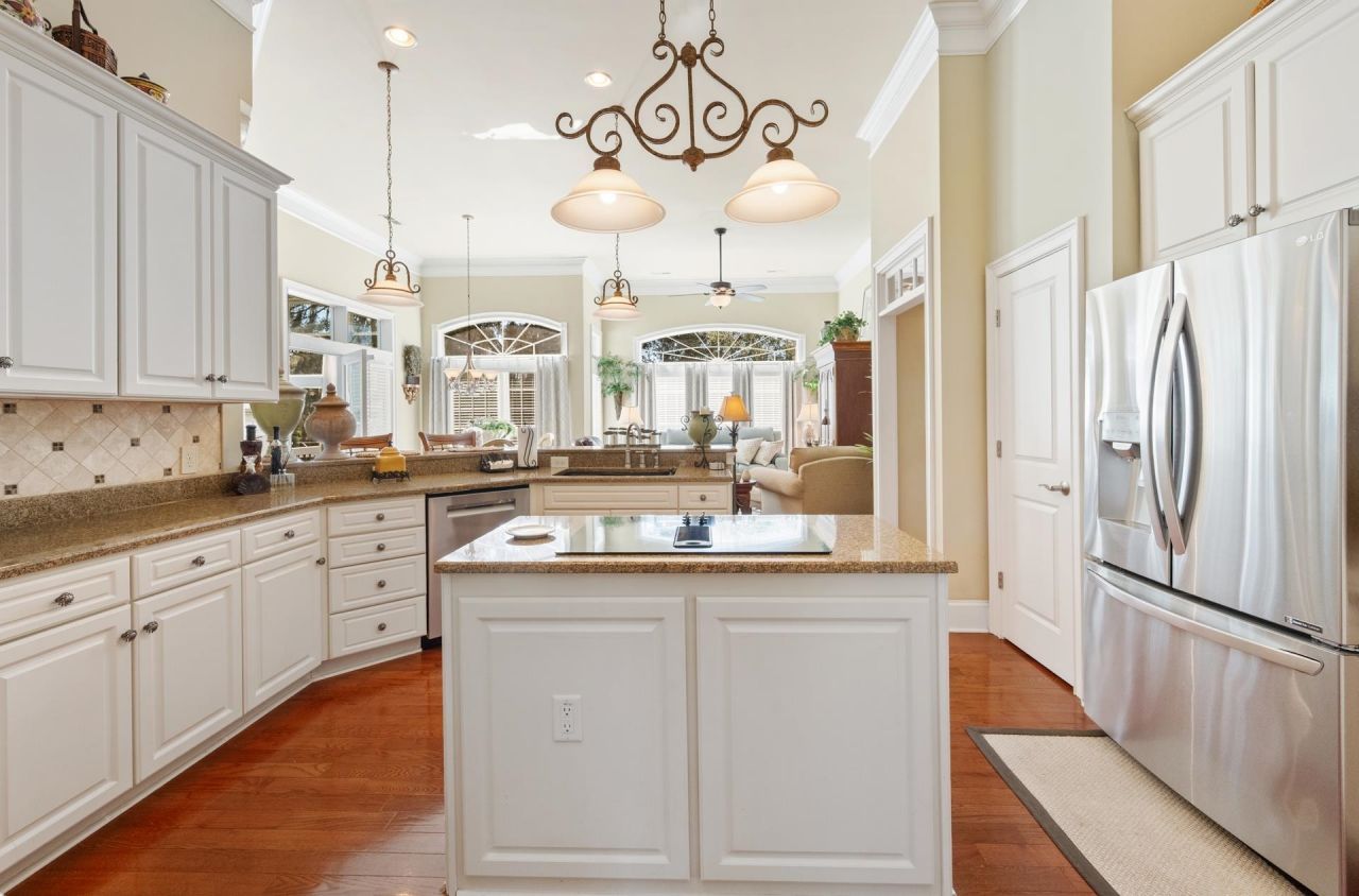 250 Pinckney Ave.  Photo 11