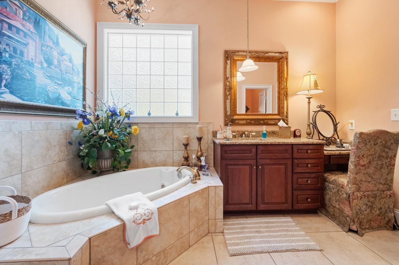 250 Pinckney Ave.  Photo 20