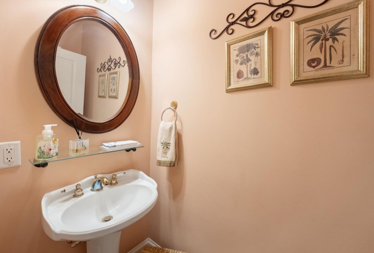 250 Pinckney Ave.  Photo 28