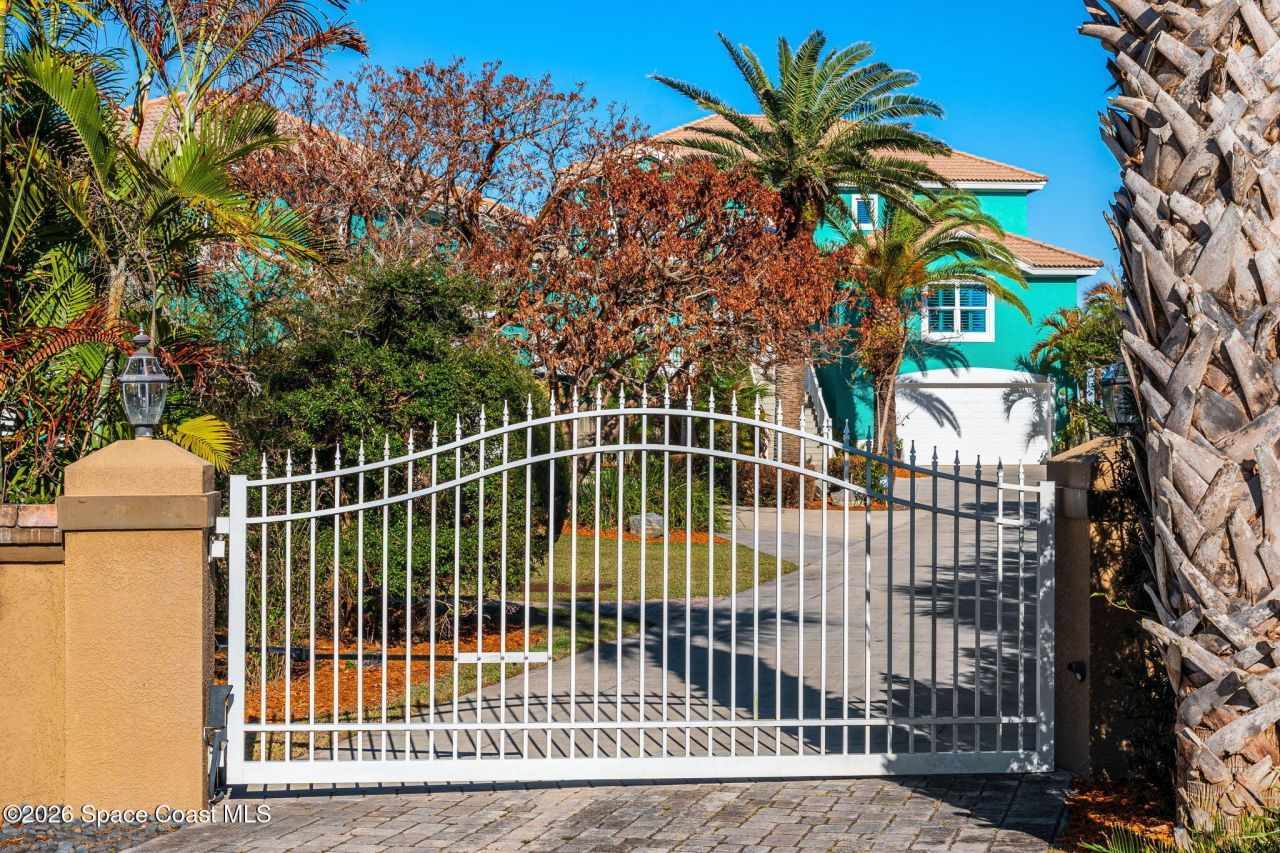 8985 S Highway A1a, Melbourne Beach, FL 32951 Photo