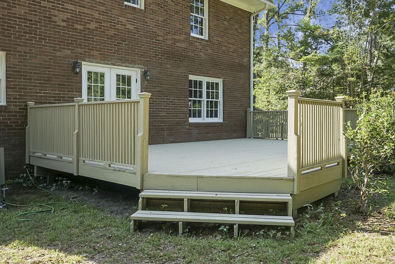 710 S Magnolia Street Photo 15