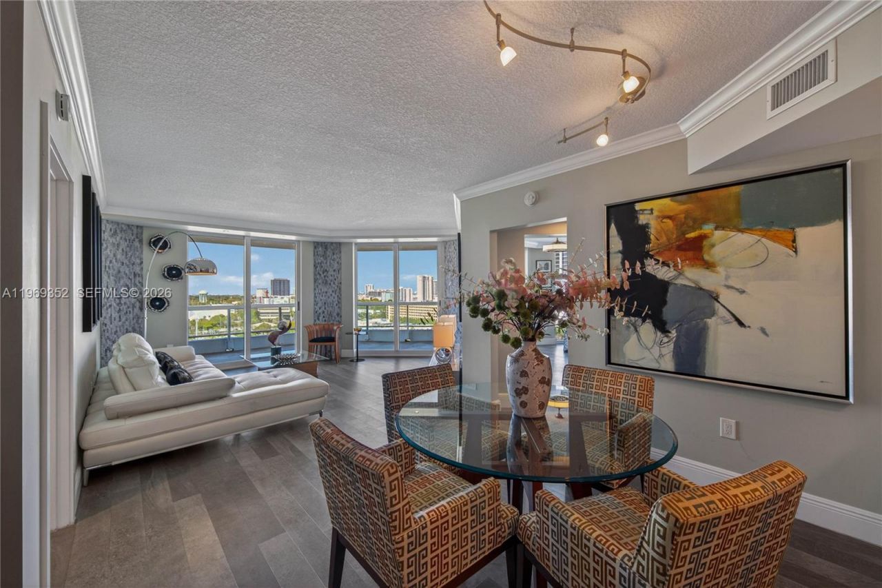 401 SW 4th Ave , Unit 1407, Fort Lauderdale, FL 33315 Photo