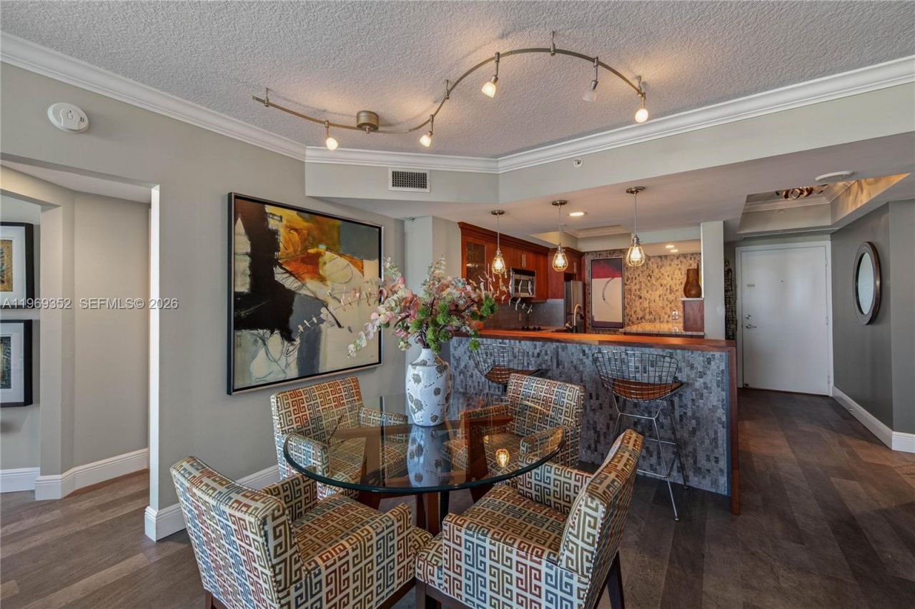 401 SW 4th Ave , Unit 1407, Fort Lauderdale, FL 33315 Photo